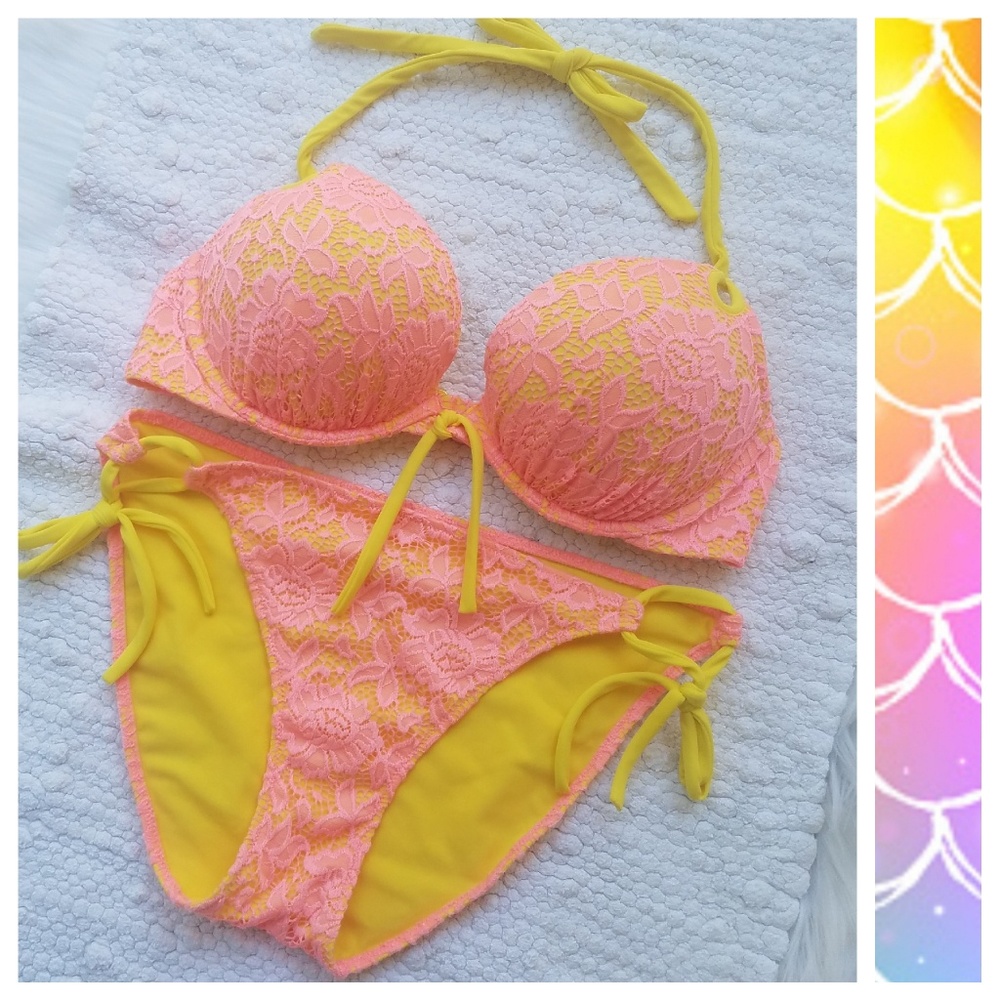 SOLD! Victoria Secret Bombshell RARE Mermaid